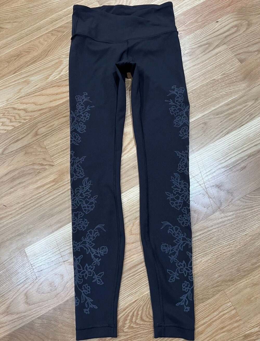 Lululemon Always On High-Rise Tight 28" Flocked Everlux Floral Leggings